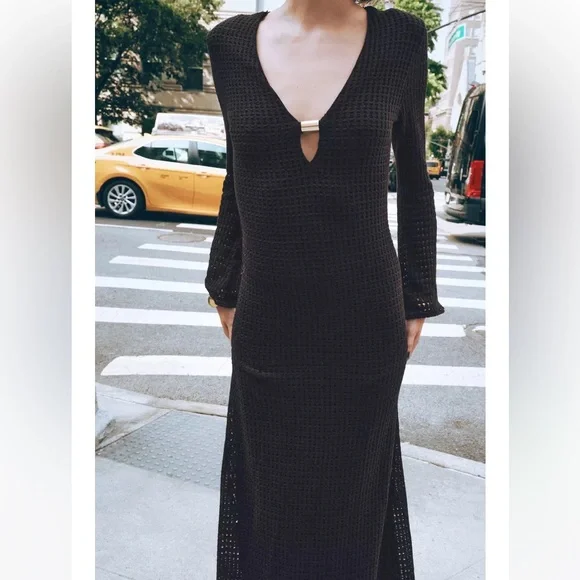 Zara NWT black open weave V-neck midi dress long sleeve gold accents size XS - Picture 11 of 15